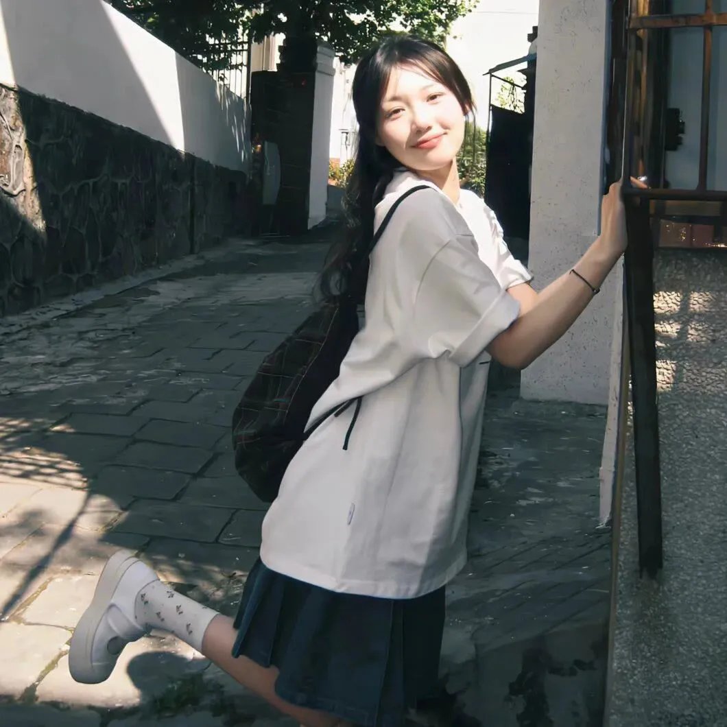 来自火星的恶魔女孩